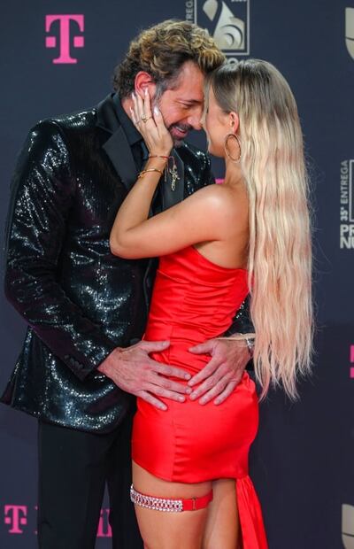 Gabriel Soto e Irina Baeva por fin reaparecen juntos y posan en candentes fotos
