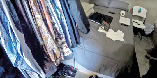 Aún en la sierra, vestía camisas de 100 dólares