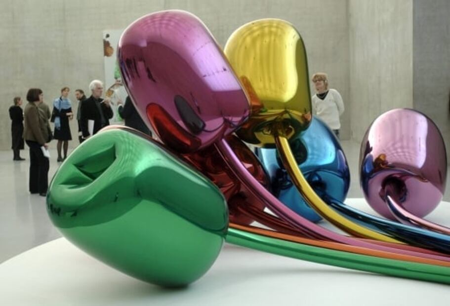 Así es el controvertido arte de Jeff Koons y Marcel Duchamp