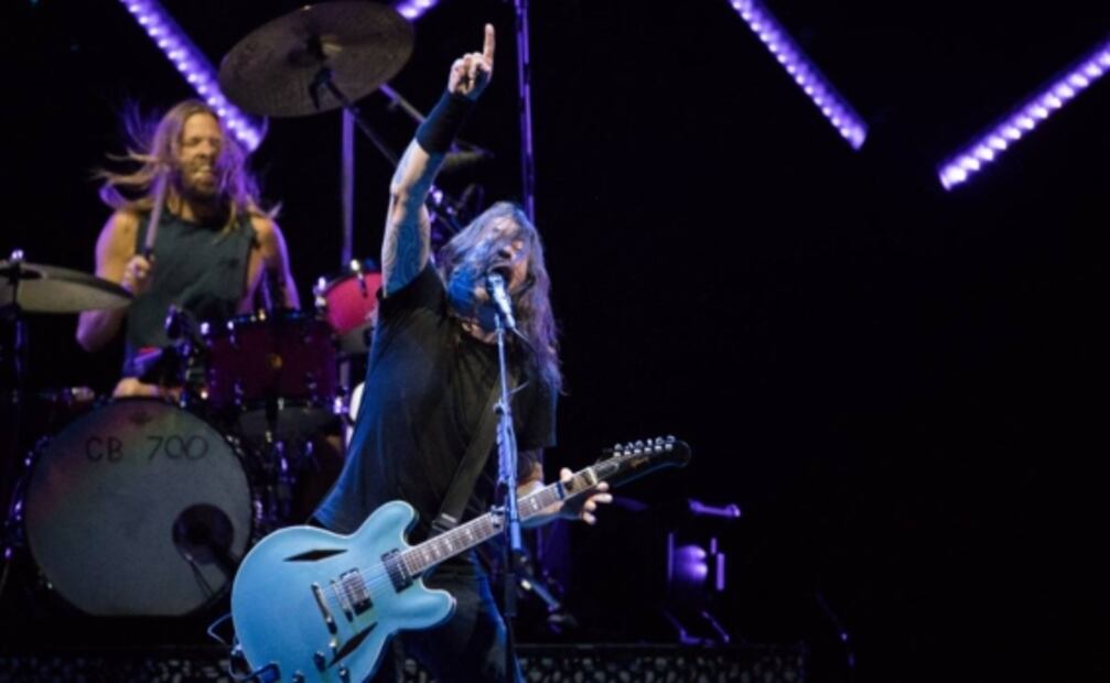Foo Fighters arma eufórica fiesta rockera en el Foro Sol 