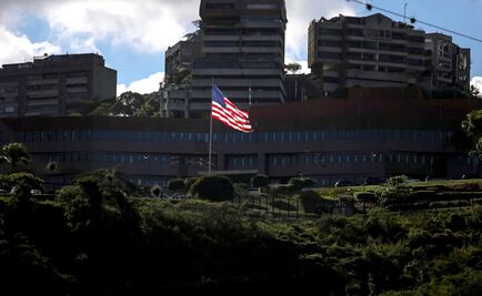 EU ordena a su personal diplomático "no esencial" abandonar Venezuela 