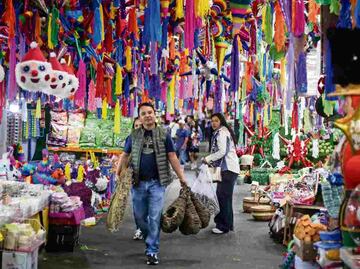 Comienzan compras navideñas en Jamaica