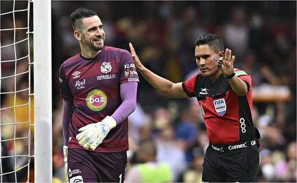 Antony Silva explotó contra el arbitraje tras la repetición del penalti al América
