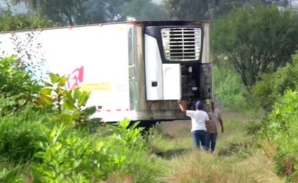 Mexican officials fired over bodies stored in trucks