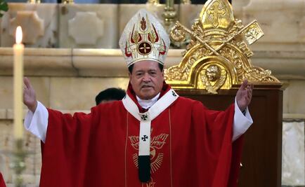 El ​Cardenal Norberto Rivera felicita a los padres en su día
