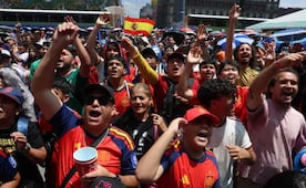 Pese al calor, cientos de aficionados llenaron el Zócalo; así se vivió el FIFA Fan Fest de la semifinal España vs Francia