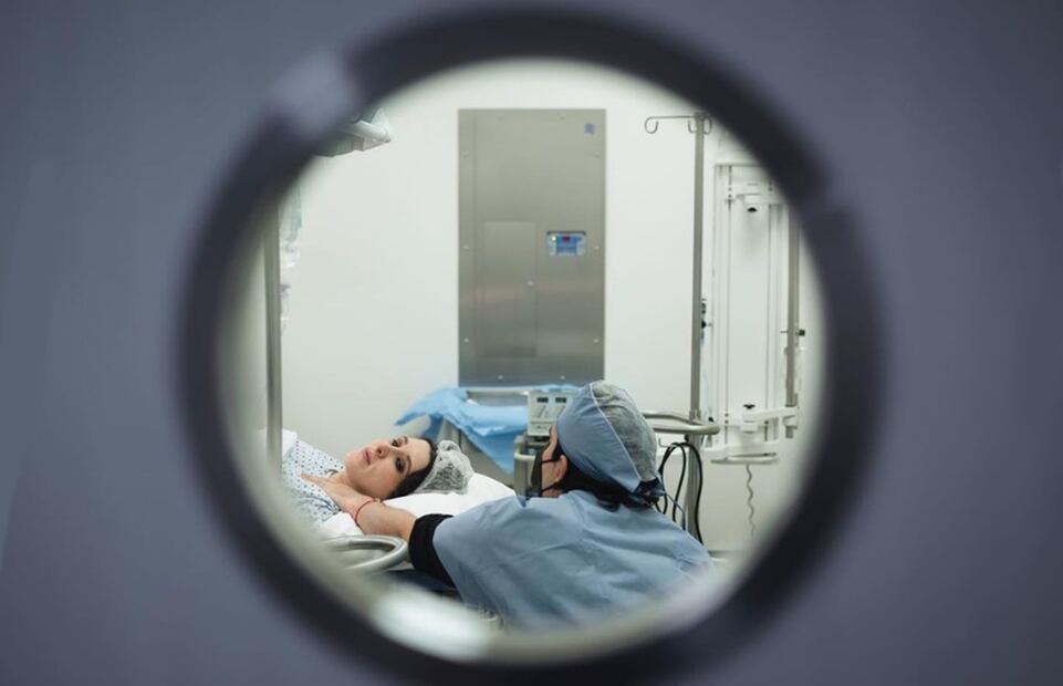 Alex Fernández y Alexa Hernández son padre y madre de Mía y Nirvana.
Foto: Instagram