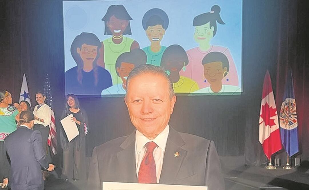 Arturo Zaldívar Lelo de Larrea, magistrado presidente de la Suprema Corte de Justicia de la Nación, recibió el premio. Foto: Especial.