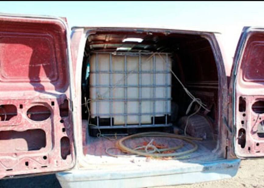 Desactivan parque vehicular huachicolero en Hidalgo; aseguran 11 camionetas 