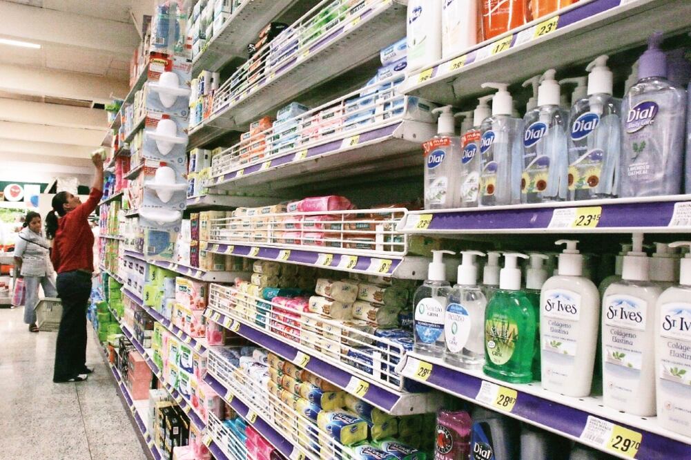 El comercio de artículos para el cuidado de la salud alcanzó el mayor crecimiento en enero, de 8.2% anual. 