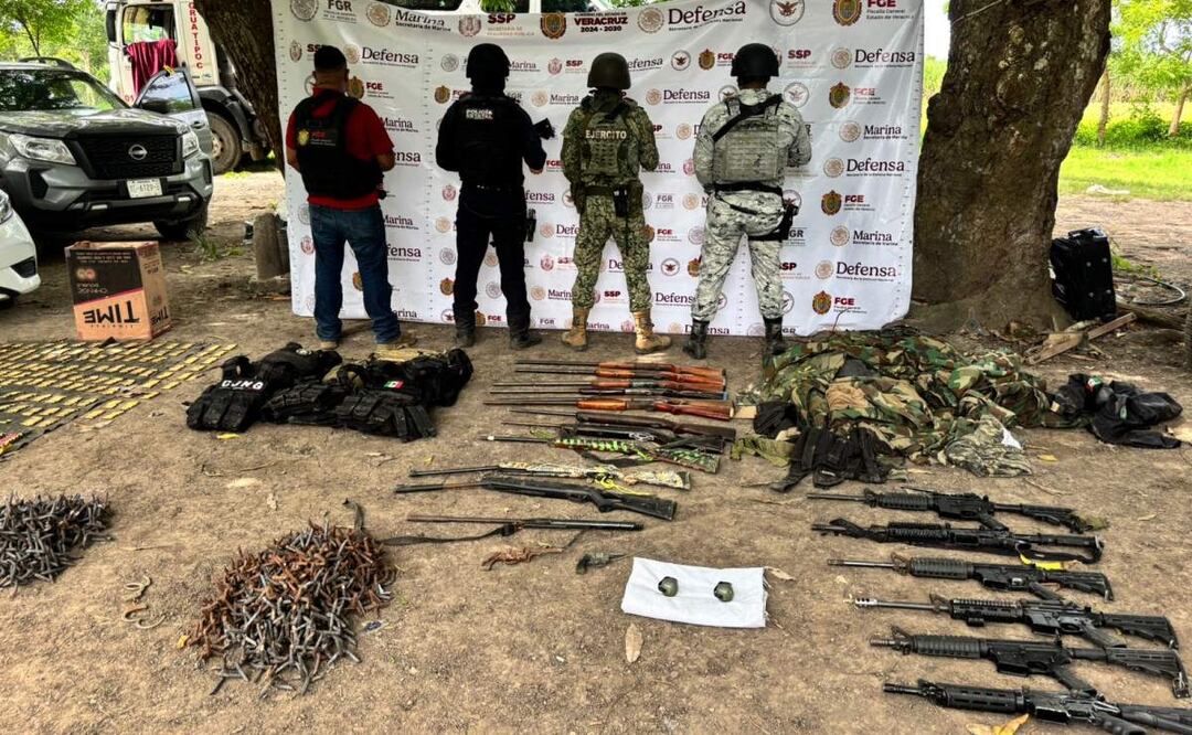 Aseguramiento de arsenal en Veracruz tras ataque a elementos castrenses y navales (08/07/2025). Foto: Especial