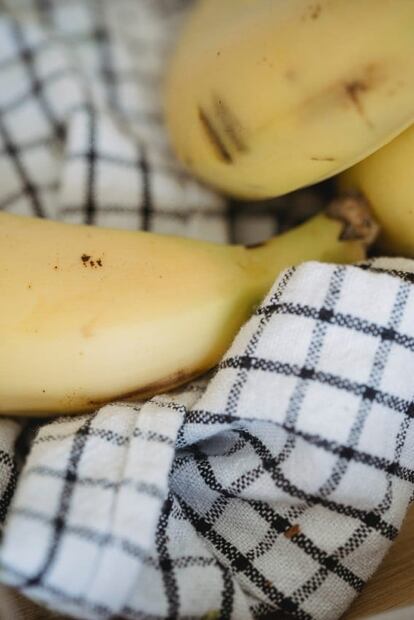 3 mascarillas de plátano para recuperar el pelo dañado y eliminar el frizz