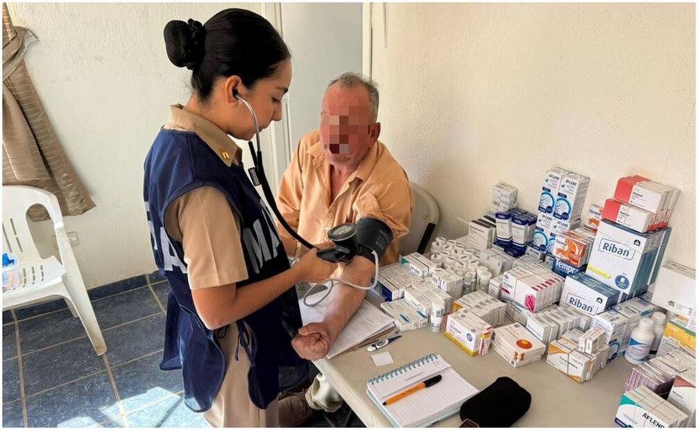 En el marco de la implementación del programa “Atención Médica de Primer Contacto en Lugares de Difícil Acceso”, la Marina nformó que se han visitado hasta la fecha 38 comunidades de los 11 estados del Litoral Pacífico. Foto: Especial