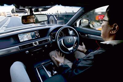 Autos autónomos circularán dentro de 15 o 20 años, anticipan analistas