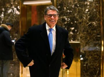 Trump confirma nominación de Rick Perry a Departamento de Energía