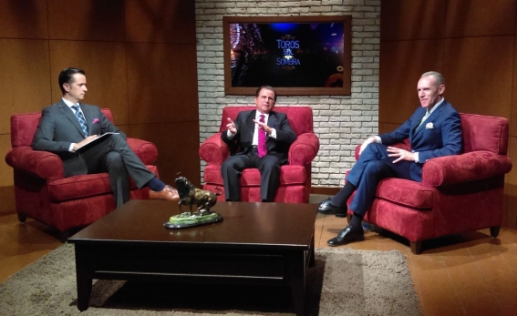Después de casi 50 años, Canal 11 hace la graciosa huida