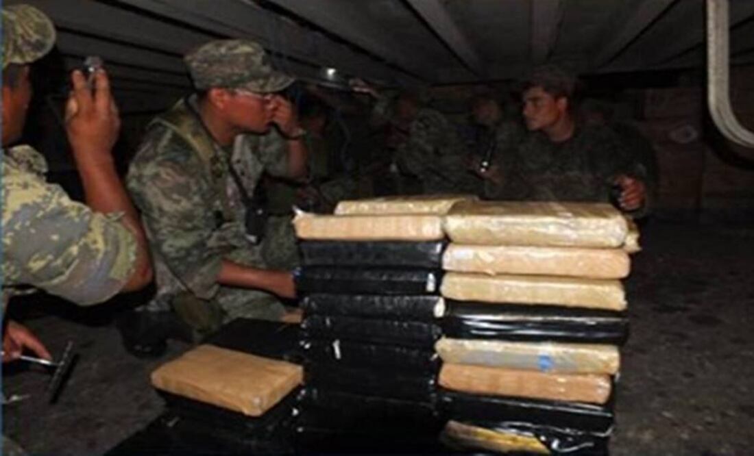 Los elementos confiscaron 217 kilogramos de cocaína, un kilo con 650 kilogramos de marihuana, armas y una camioneta (ARCHIVO. EL UNIVERSAL)