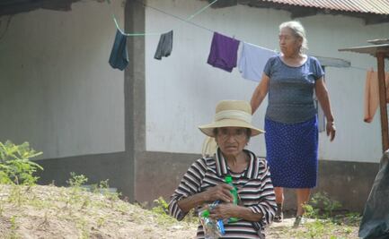 Mexicanos que se refugiaron en Guatemala por inseguridad regresan a sus hogares; 400 personas fueron desplazadas por violencia