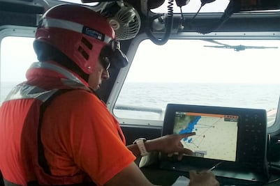 Marina busca embarcación perdida en el Golfo de México