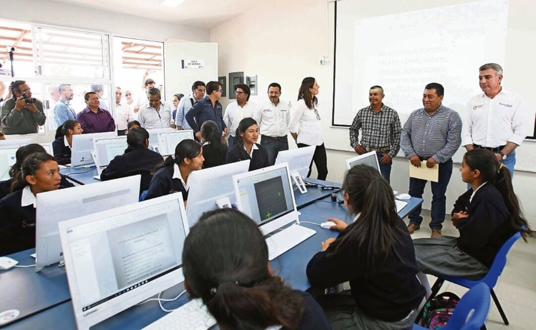 La telesecundaria Alberto García Granados cuenta con desayunador, módulos sanitarios, salones didácticos y de cómputo