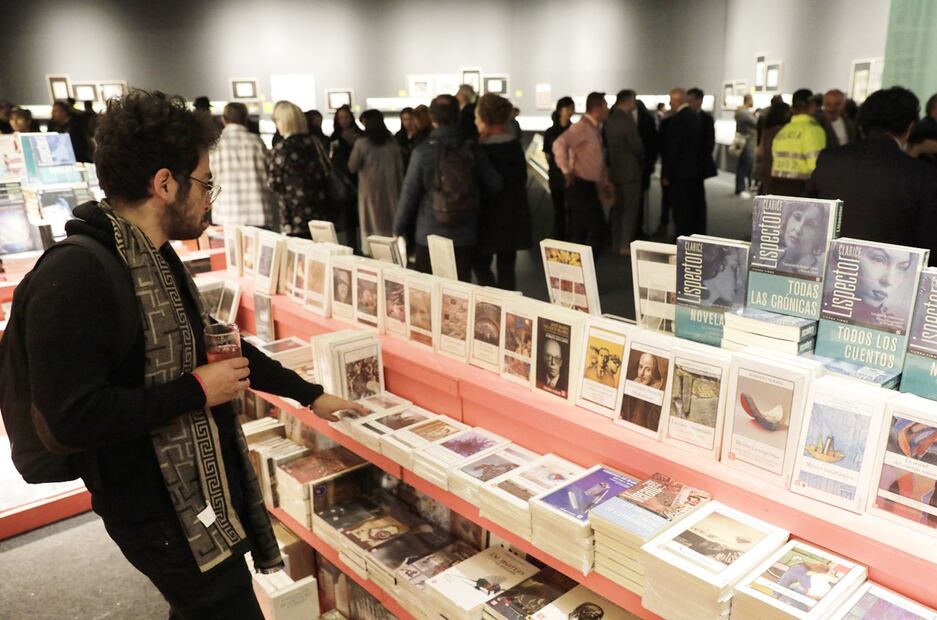 El Día Internacional del Libro tiene su origen en una historia clásica. Foto: EFE / Carlos Ortega