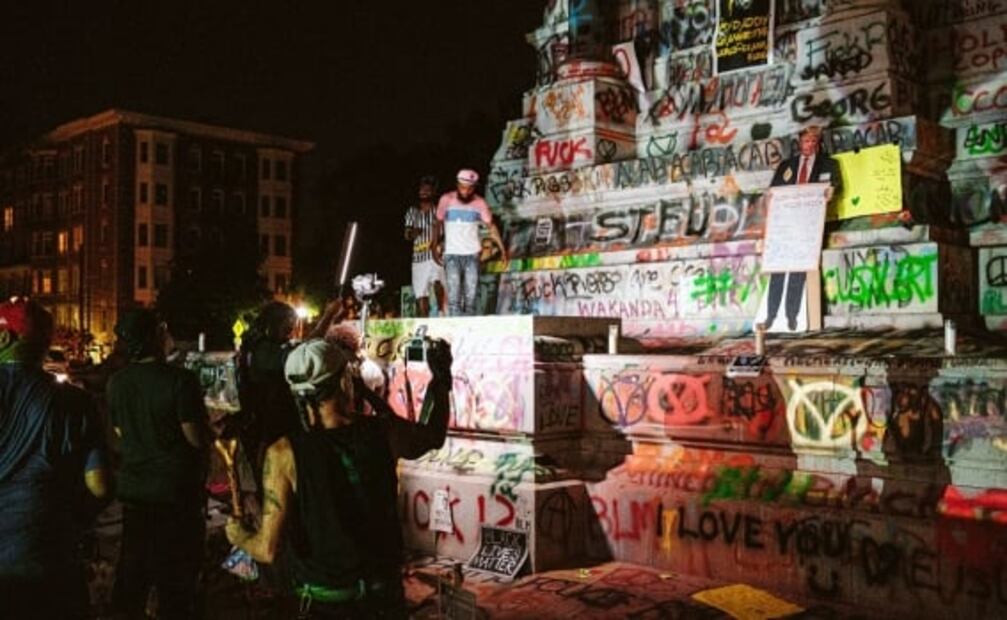 La estatuafobia no tiene que ver con la destrucción de monumentos considerados racistas
