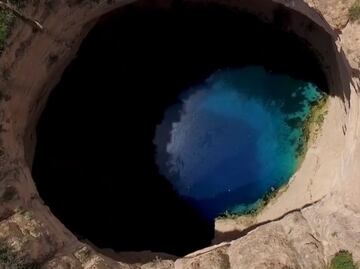 ¿Un cenote en Nuevo León? Conoce Pozo del Gavilán