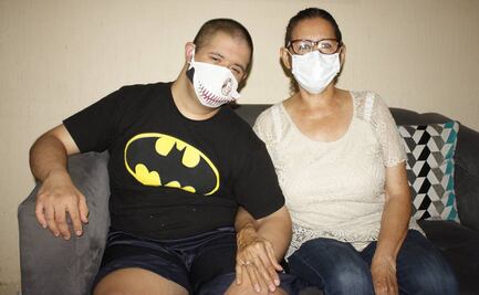 Joven con síndrome de Down supera Covid-19 en IMSS de Sonora