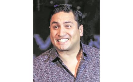 Julión Álvarez recibe indulto patrio en Chiapas