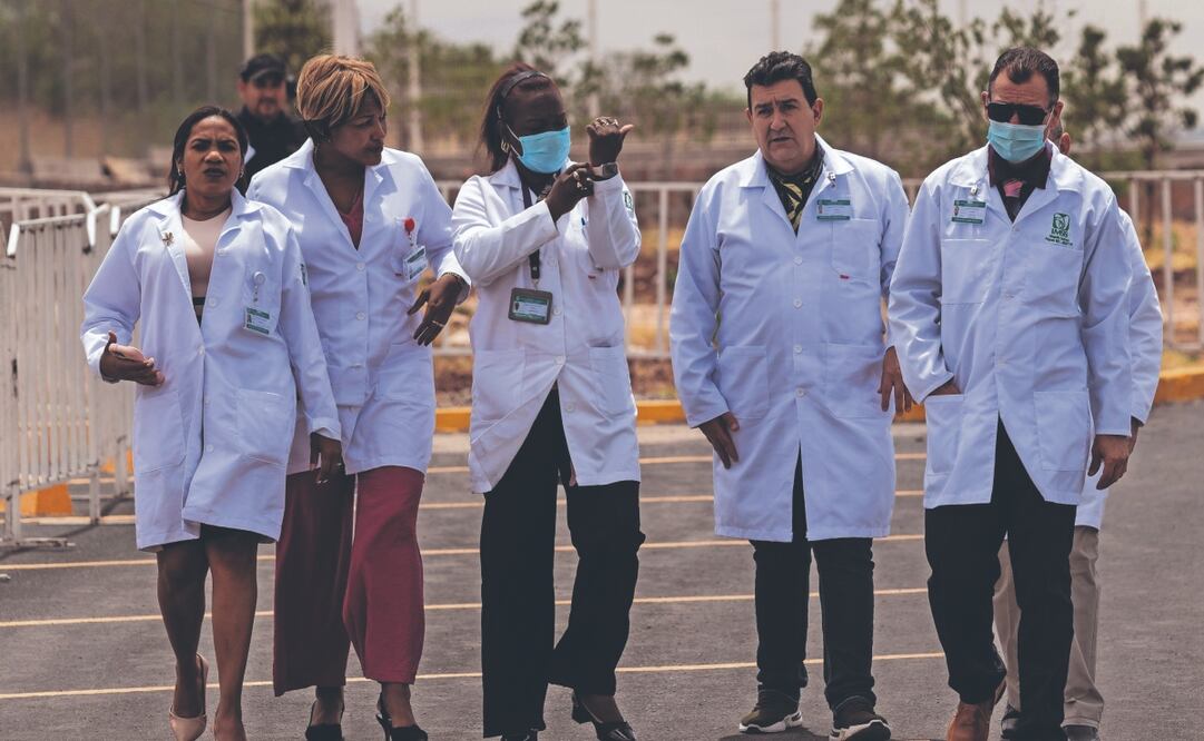 El gobierno mexicano ha contratado a miles de médicos cubanos desde la pandemia de Covid-19, principalmente para servir en poblaciones rurales. Archivo Cuartoscuro