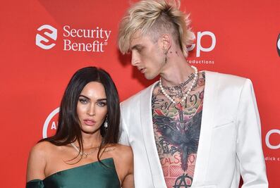 Megan Fox y Machine Gun Kelly reavivan el amor con viaje a Hawái