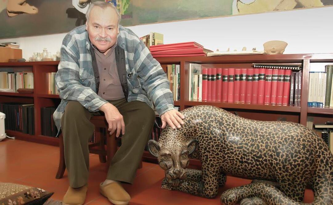 El escritor Eraclio Zepeda nació en Tuxtla Gutiérrez, Chiapas el 24 de marzo de 1937. Desde pequeño estuvo rodeado de letras. En su casa había dos bibliotecas, ha contado en entrevistas.