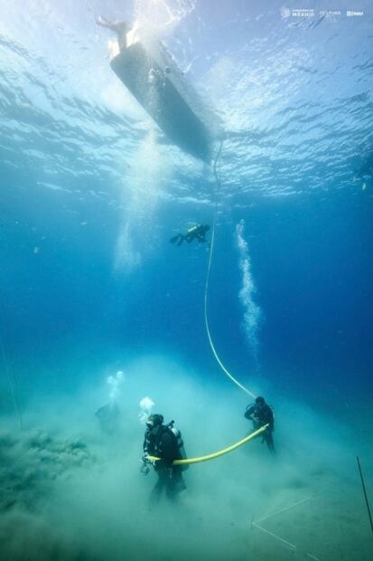 Two 16th century Spanish anchors found in Veracruz