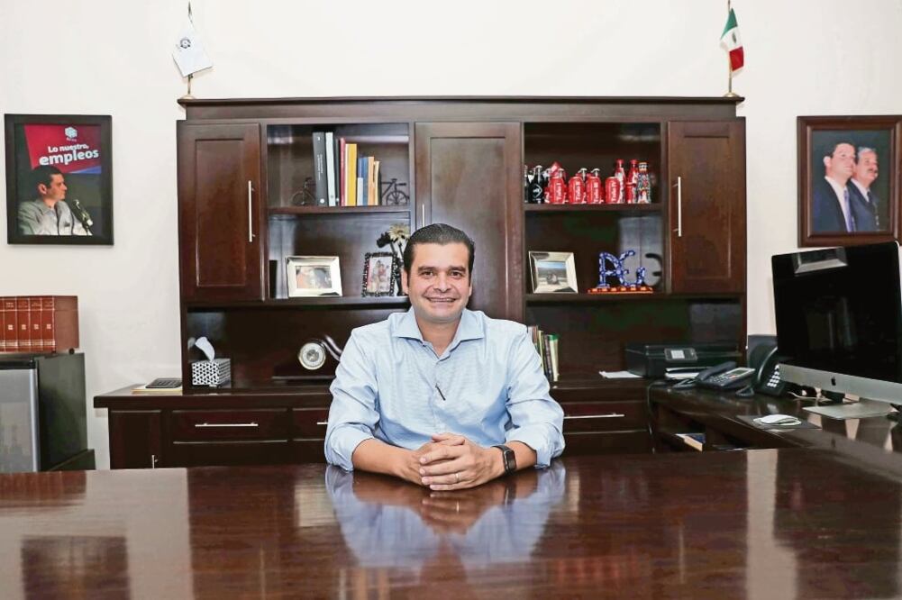 En noviembre, el gobierno encabezado por Antonio Echevarría reveló que la pa sada administración dejó de pagar 559 mdp correspondientes a diversos impuestos. Foto: ARCHIVO EL UNIVERSAL