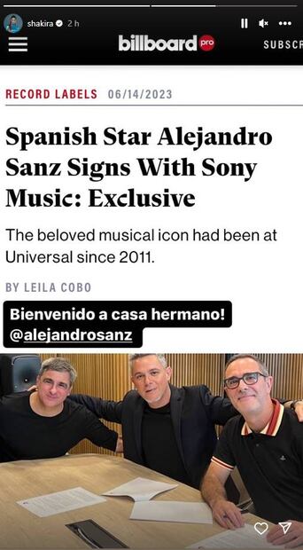 Shakira felicita a su amigo Alejandro Sanz.