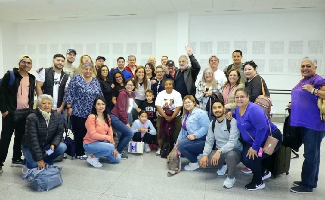 Funcionarios de BCS asisten a evento de Sheinbaum; fotos del viaje generan polémica. Foto: Especial