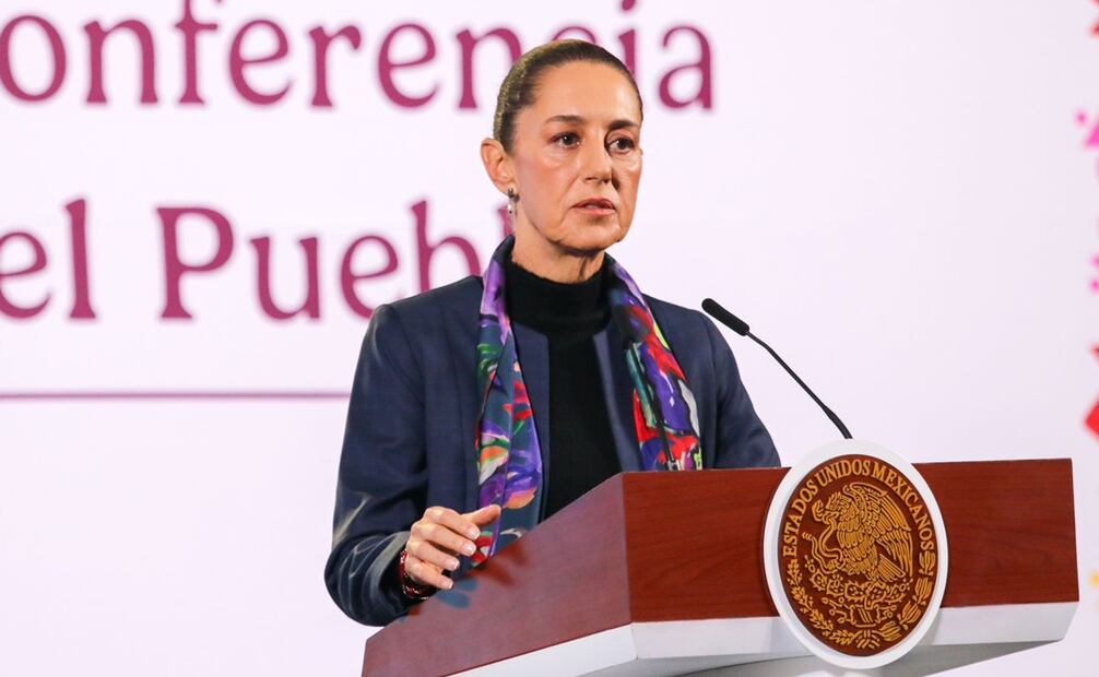 "No van a regresar los moches ni va haber etiquetados (en el Presupuesto)", aseguró la presidenta Sheinbaum Pardo a los gobernadores y presidentes municipales y dijo que habrá apoyo a todos "en la medida de lo posible". Foto: Axel Sánchez/EL UNIVERSAL