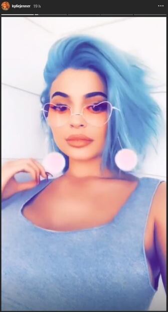 Kylie Jenner estrena look y arrasa en redes sociales