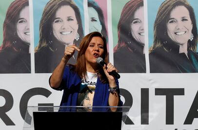 Critica Margarita Zavala "agandalle" panista al definir candidaturas