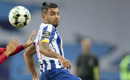 El 'Tecatito' Corona habló del regreso de la afición al estadio do Dragao