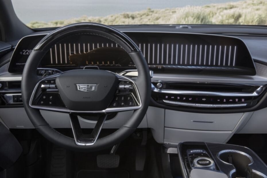 Cadillac Lyriq 2023: Así se maneja el SUV más futurista de la marca