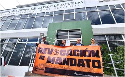 Presentan ciudadanos solicitud de revocación de mandato del gobernador de Zacatecas, David Monreal