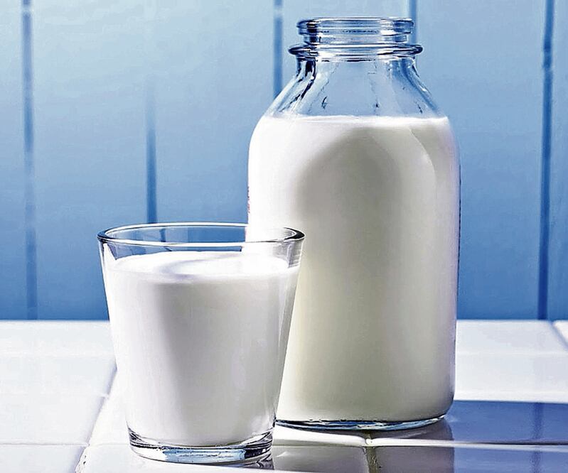 Compra consciente. El dictamen busca que el consumidor esté bien informado al adquirir productos lácteos. Foto/ARCHIVO EL UNIVERSAL