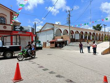 Mensajes de WhatsApp intimidan a 5 municipios del Istmo de Tehuantepec; autoridades afirman que son falsos