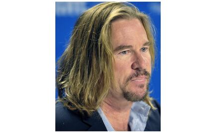 Val Kilmer reaparece con dificultad para hablar
