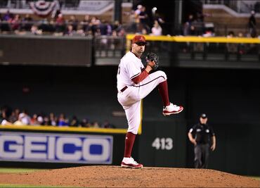 Oliver Pérez llega a 20 temporadas en la MLB: "Entre más viejo, más lo disfruto"