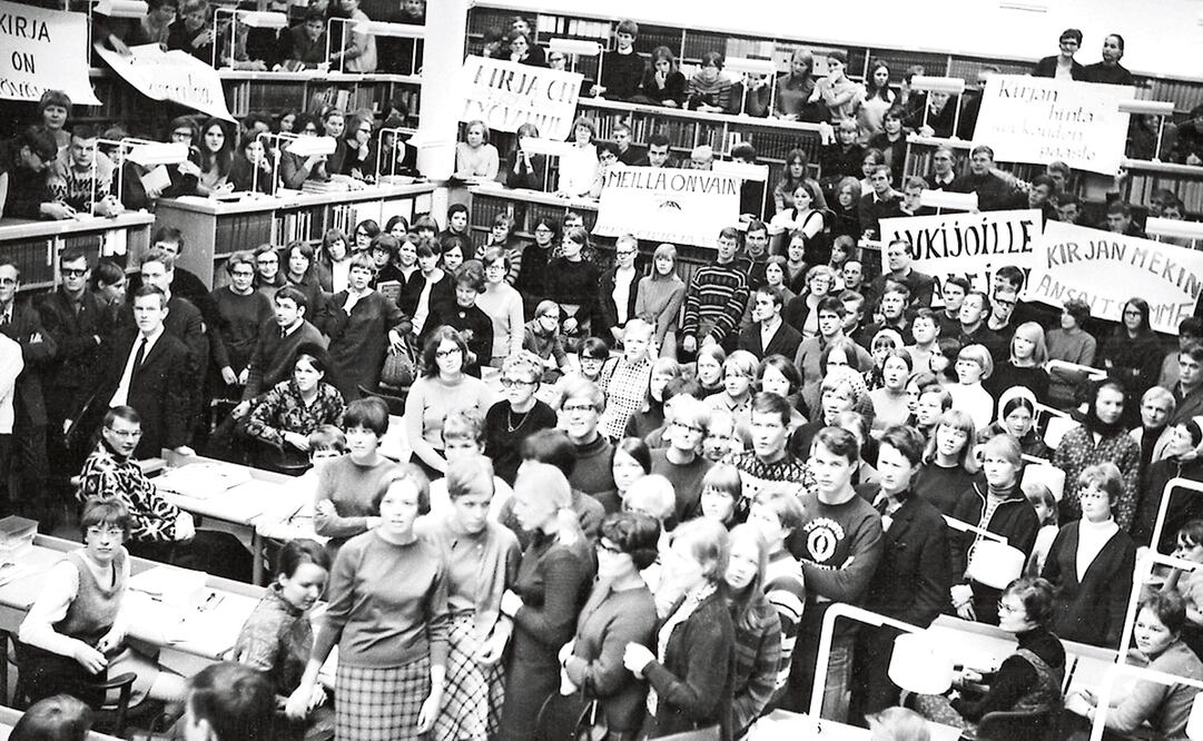 Protesta en una universidad de Finlandia. Los estudiantes del 68 se solidarizaron con otros movimientos, reflejando una unión transnacional.