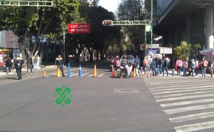 Deudores de energía eléctrica y SME marchan sobre Insurgentes