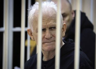 Preocupa a la ONU falta de debido proceso tras condena a Alés Bialiatski, Nobel de la Paz 2022