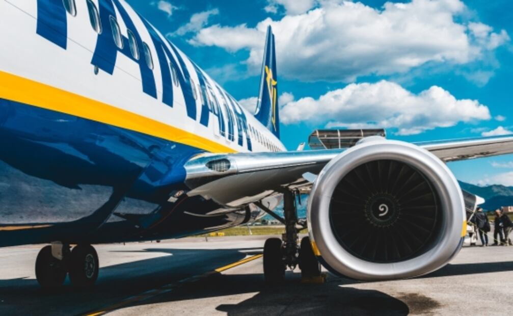 ¿Por qué están cancelando tantos vuelos en Europa?